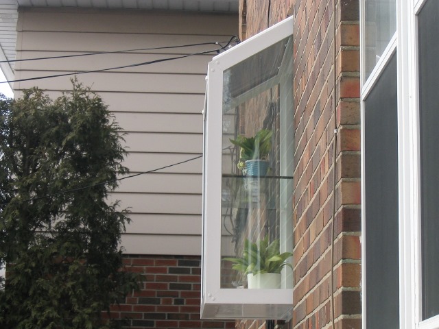 Side view greenhouse window